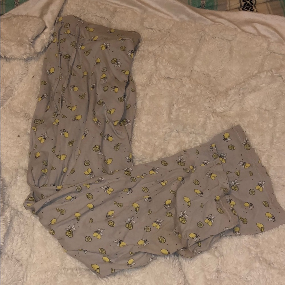 Soft & Grey Lemon Pj pants size M